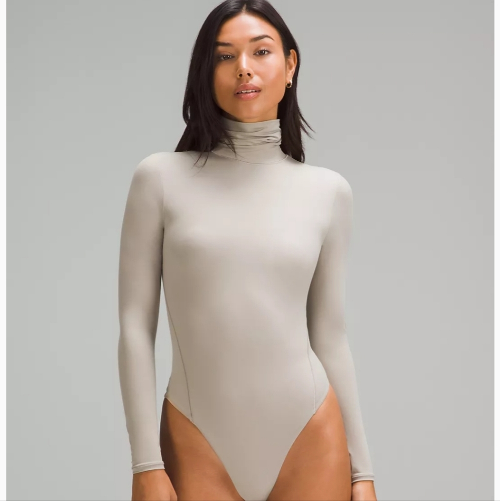 Lululemon Wundermost Ultra-SoftNulu Turtleneck Bodysuit sizesmall Riverstone.NWT